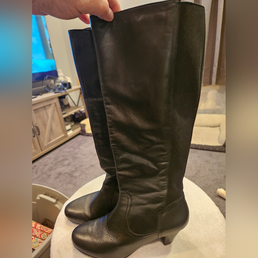UMBERTO RAFFINI BOOTS